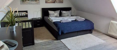 3 chambres, Wi-Fi, draps fournis