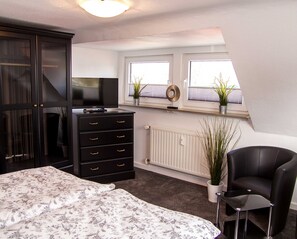 3 Schlafzimmer, WLAN, Bettwäsche