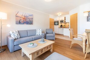 Unclassified image, 5 of 16, button