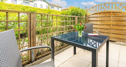 BernsteinglĂŒck - Stern FeWo StrandstraĂe