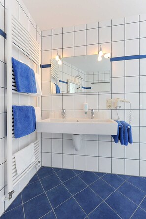 Imagen sin descripción, 3 de 18, botón