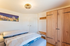 2 habitaciones, internet y ropa de cama 