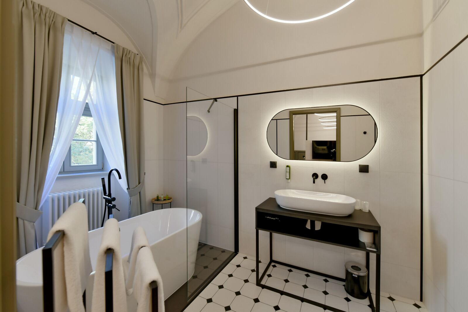 Photo - Herbal Hotel
