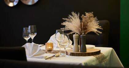 Via Regia Görlitz DZ Superior - Hotel Via Regia - VIAs Hotels