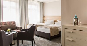 Unclassified image, 4 of 8, button - Via Regia Görlitz DZ Superior - Hotel Via Regia - VIAs Hotels (Görlitz)