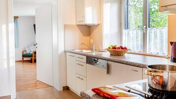 Kühlschrank, Ofen, Geschirrspüler