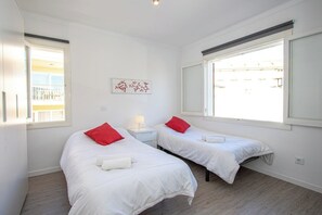 1 quarto, ferros/tábuas de passar roupa, Wi-Fi de cortesia