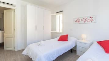 1 Schlafzimmer, Bügeleisen/Bügelbrett, kostenloses WLAN, Bettwäsche