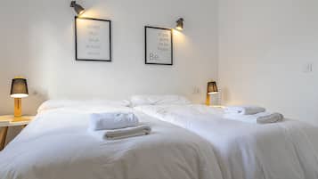 1 chambre, fer et planche à repasser, Wi-Fi gratuit, draps fournis