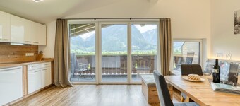 Chalet in Neukirchen met Bergzicht