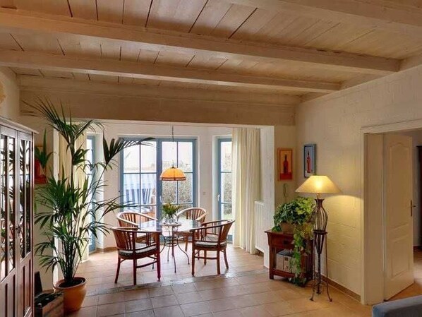 Imagen sin descripción, 1 de 9, botón