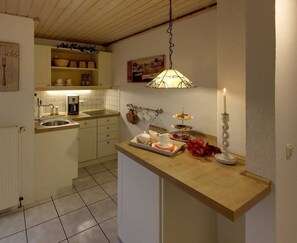 Fridge, oven, dishwasher, coffee/tea maker - Apartment 5 - Holiday apartment - Schmidt (Kühlungsborn)