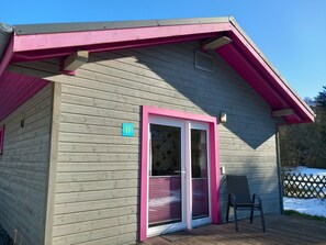 Unclassified image, 5 of 16, button