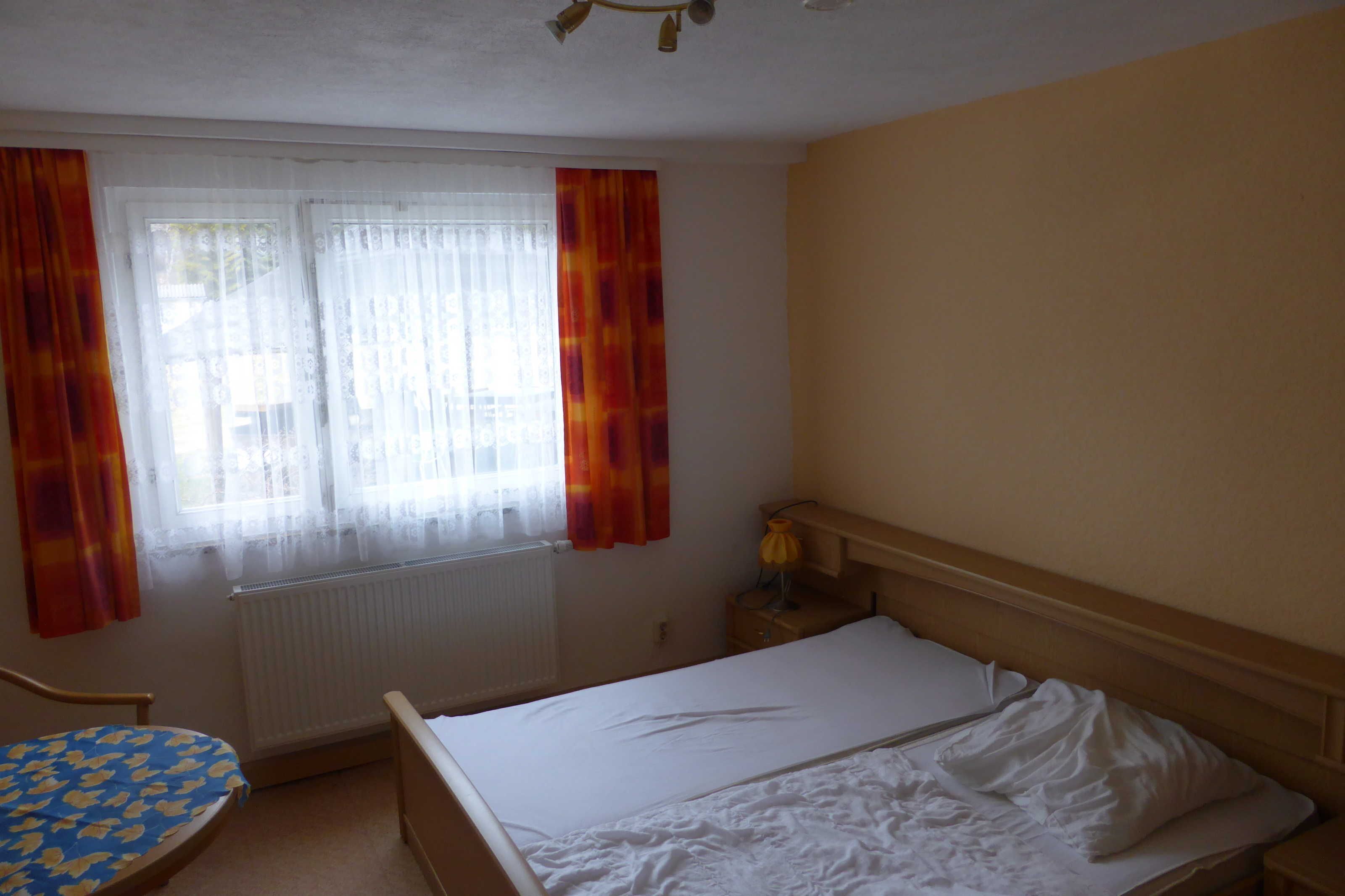 1 室のベッドルーム