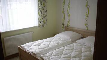 3 chambres, lit parapluie