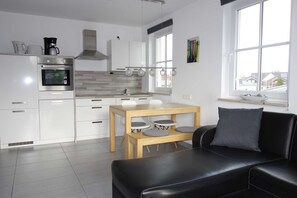 Imagen sin descripción, 3 de 16, botón