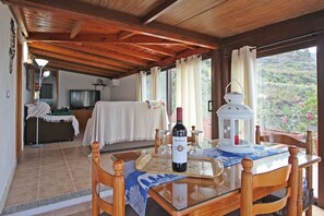 صورة غير مصنفة، 5 من 21، زرّ