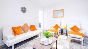 Apartment | Living area