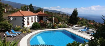 Tres Pinos, Mazo, Spanien