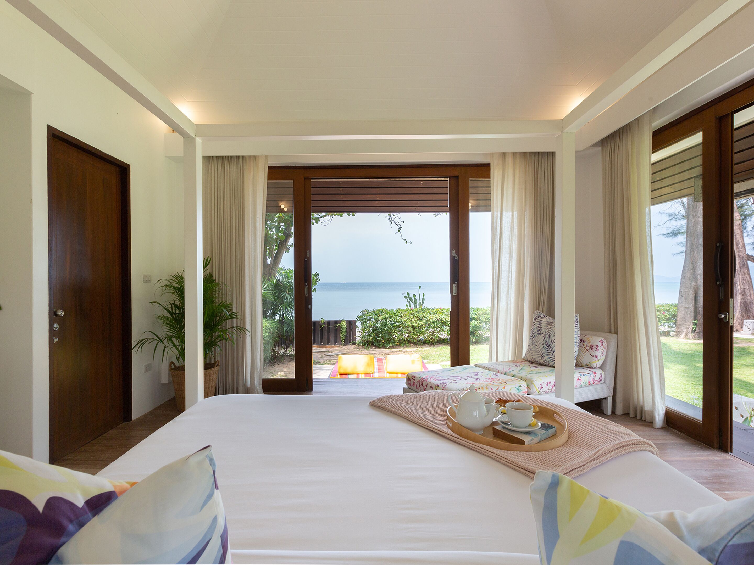 Villa, 6 Bedrooms | 6 bedrooms, in-room safe, individually decorated, individually furnished