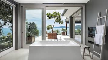 Element of 8 at Cape Laem Sor Estate | Bathroom | Separate bathtub and shower, deep-soaking bathtub, rainfall showerhead