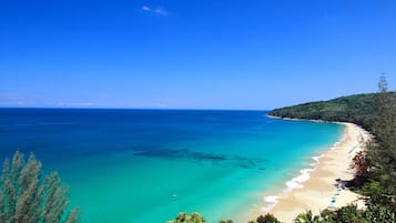 Malaiwana Duplex | Beach | Beach nearby, sun loungers, beach umbrellas, beach towels