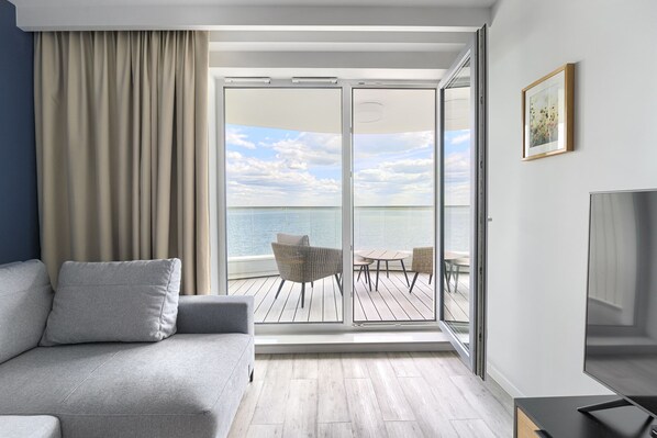 Appartement Deluxe, 1 chambre, vue lac | Terrasse/Patio