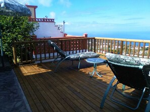 Unclassified image, 5 of 21, button