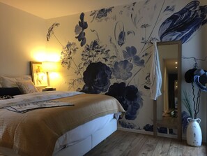 3 chambres, bureau, fer et planche à repasser, accès au Wi-Fi (inclus)