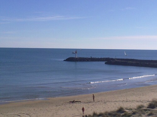 Charming Villa with Terrace, A/C, near Tantra Club, Private Parking