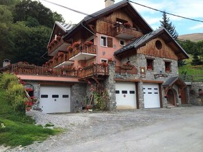 Exterior - Apartment Lupins 150 M2 4 bed. jacuzzi, large south balcony, exceptional view (Valloire)