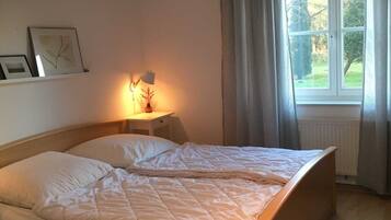 1 Schlafzimmer, Reisekinderbett, WLAN
