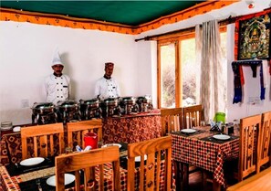 Dining - TIH AlpenGlow Camp - Nubra (Leh)