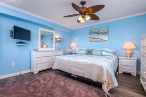 2 bedrooms, iron/ironing board, Internet