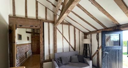 The Cow Shed 1br-sleeps4-parking-petsok