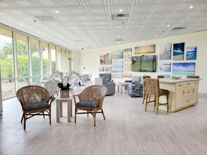 Interior - Beach Manor 111 - ground floor, beachfront condo ~ walk to pool & beach (Miramar Beach)