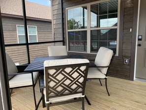 Outdoor dining - Todays Travels are Tomorrows Memories! (Lampe)