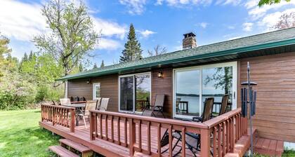 Private, Pet Friendly Vacation Home on Lost Lake