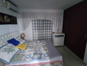 2 Schlafzimmer, Schreibtisch, WLAN, Bettwäsche