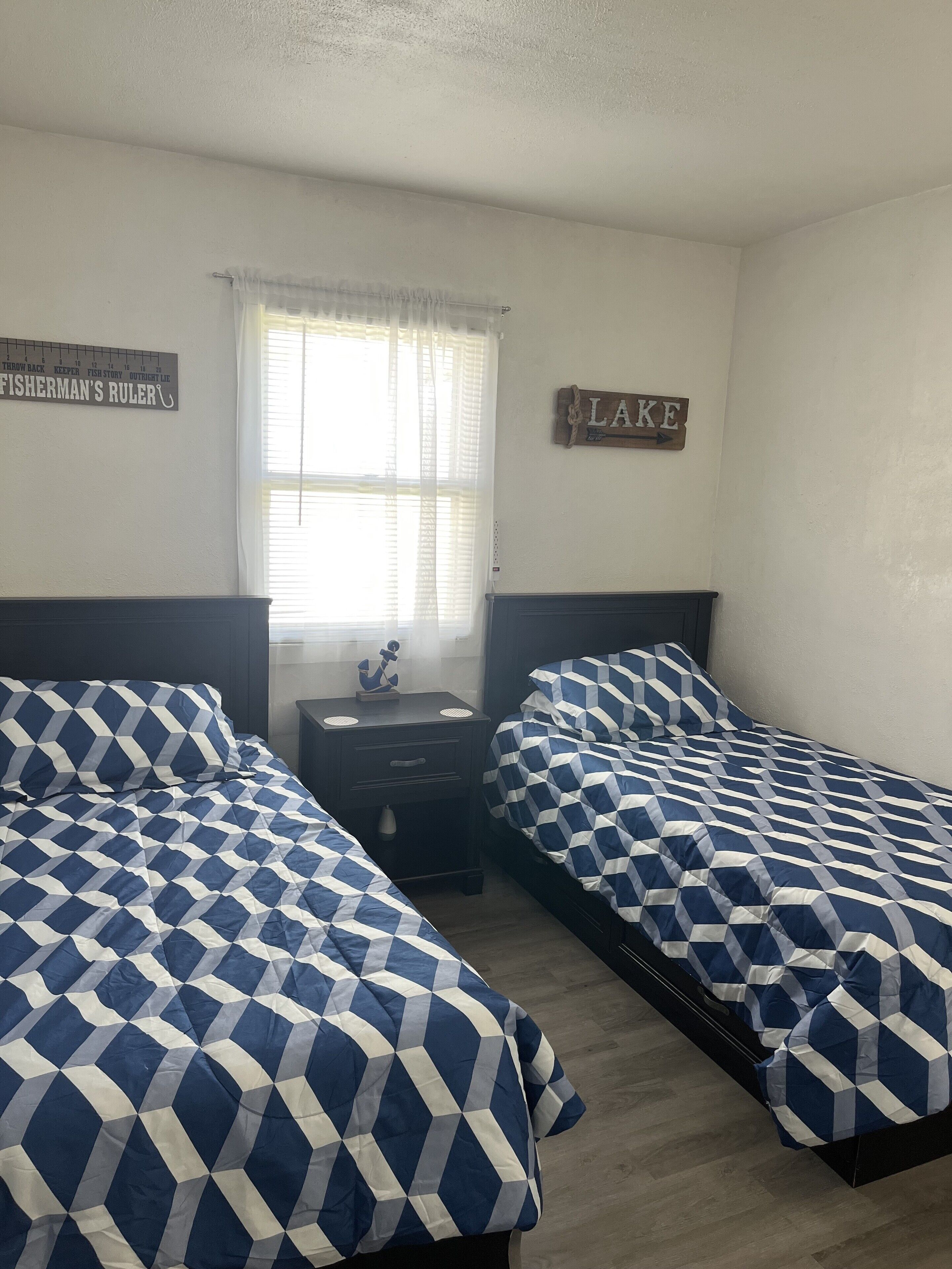 3 bedrooms, WiFi, bed sheets