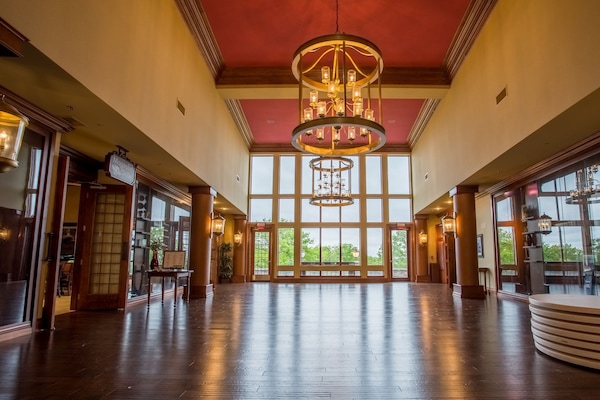 Villa, 2 Bedrooms | Lobby