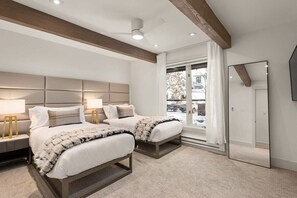 2 chambres, matelas mémoire de forme, coffres-forts dans les chambres