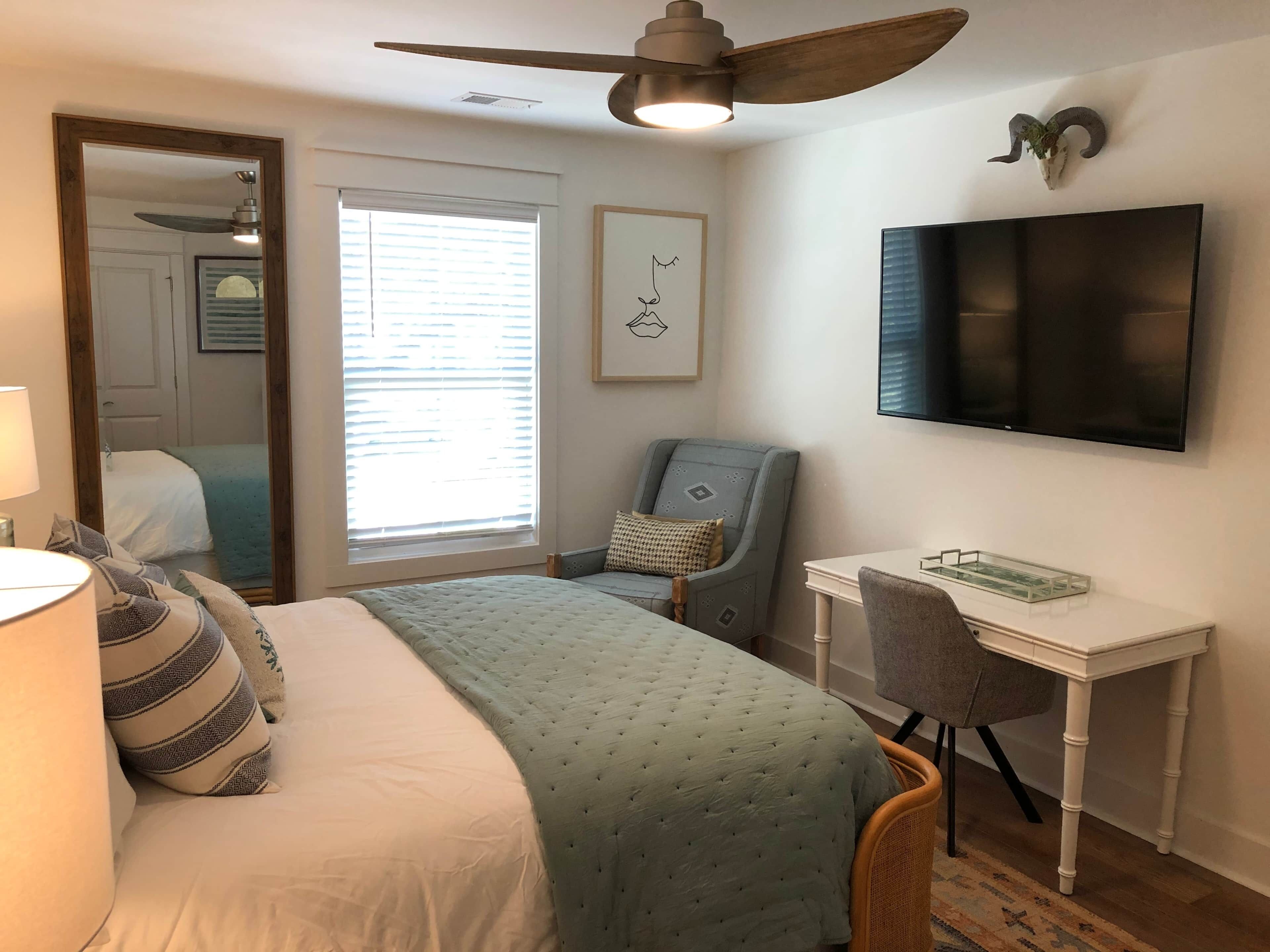 6 habitaciones, escritorio, wifi gratis y ropa de cama 