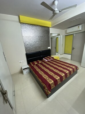 3 bedrooms - Modern&Cozy Apartment| Private entrance| Furnished (NEW DELHI)