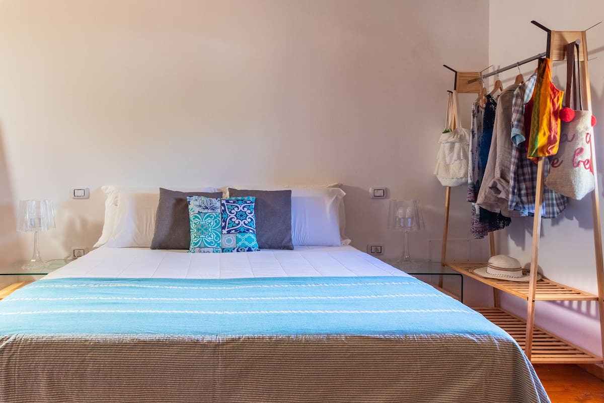 Vila Deluks, 2 kamar tidur, pemandangan laut, tepi laut | 2 kamar tidur, seprai premium, selimut bulu angsa, dan busa memori