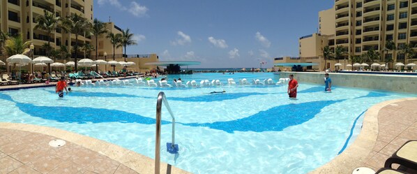 Outdoor pool, a heated pool