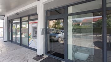 Habitación, 1 habitación, balcón, vista al jardín | Áreas de la propiedad