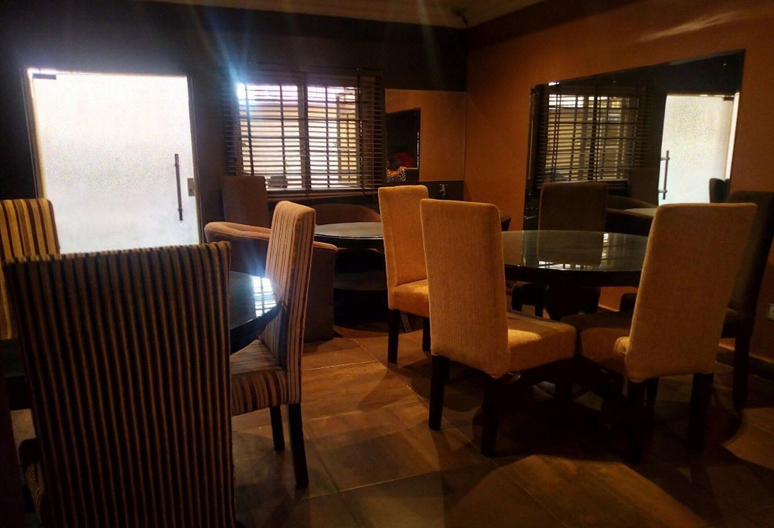 Room, 1 Bedroom, Accessible, Smoking | Interior