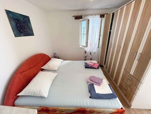 2 Schlafzimmer, WLAN