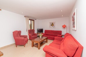 TV, DVD player - Villa La Rovina for 8 people (Puerto Pollensa)